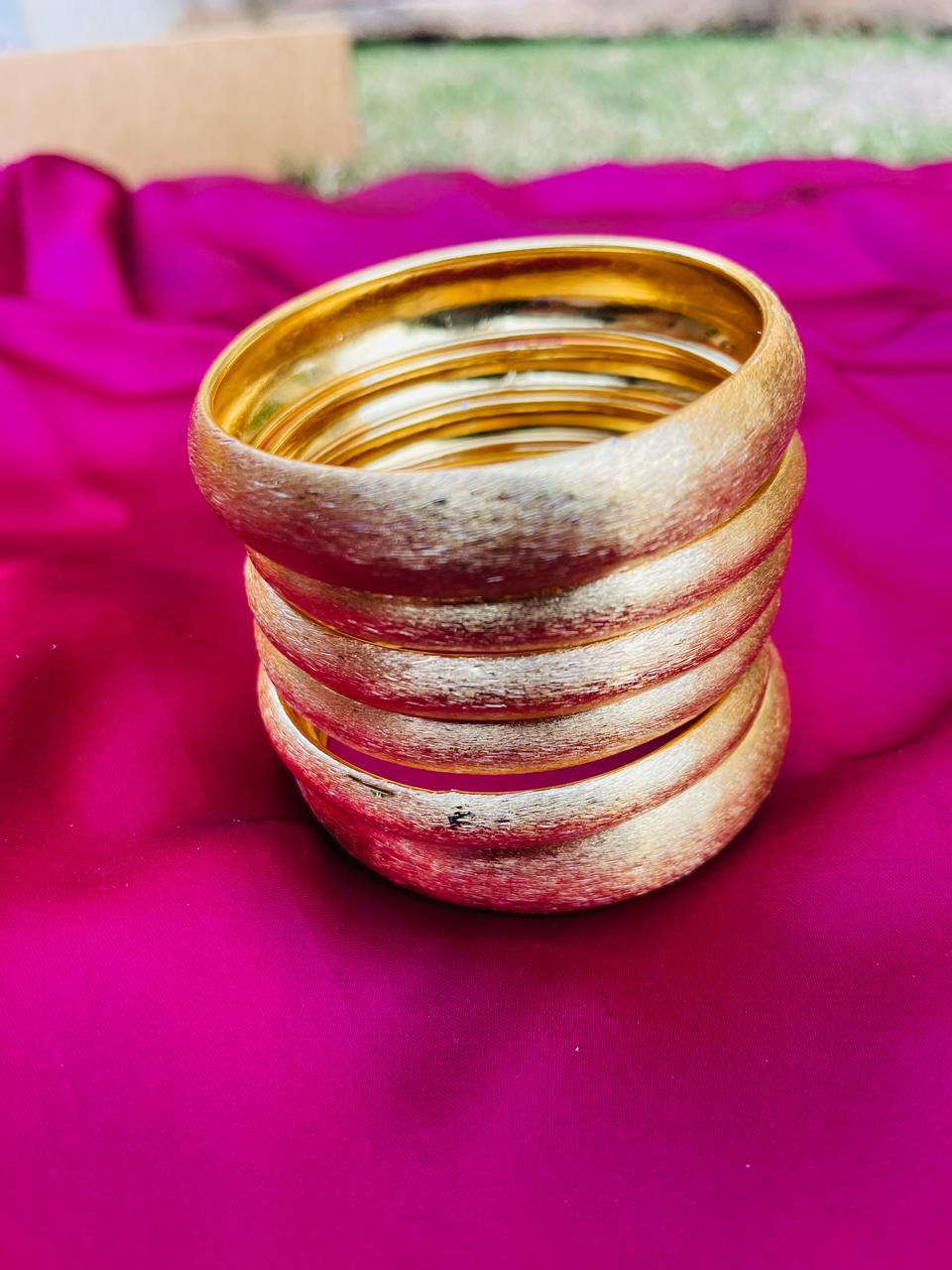 Noor e Zar Bangles